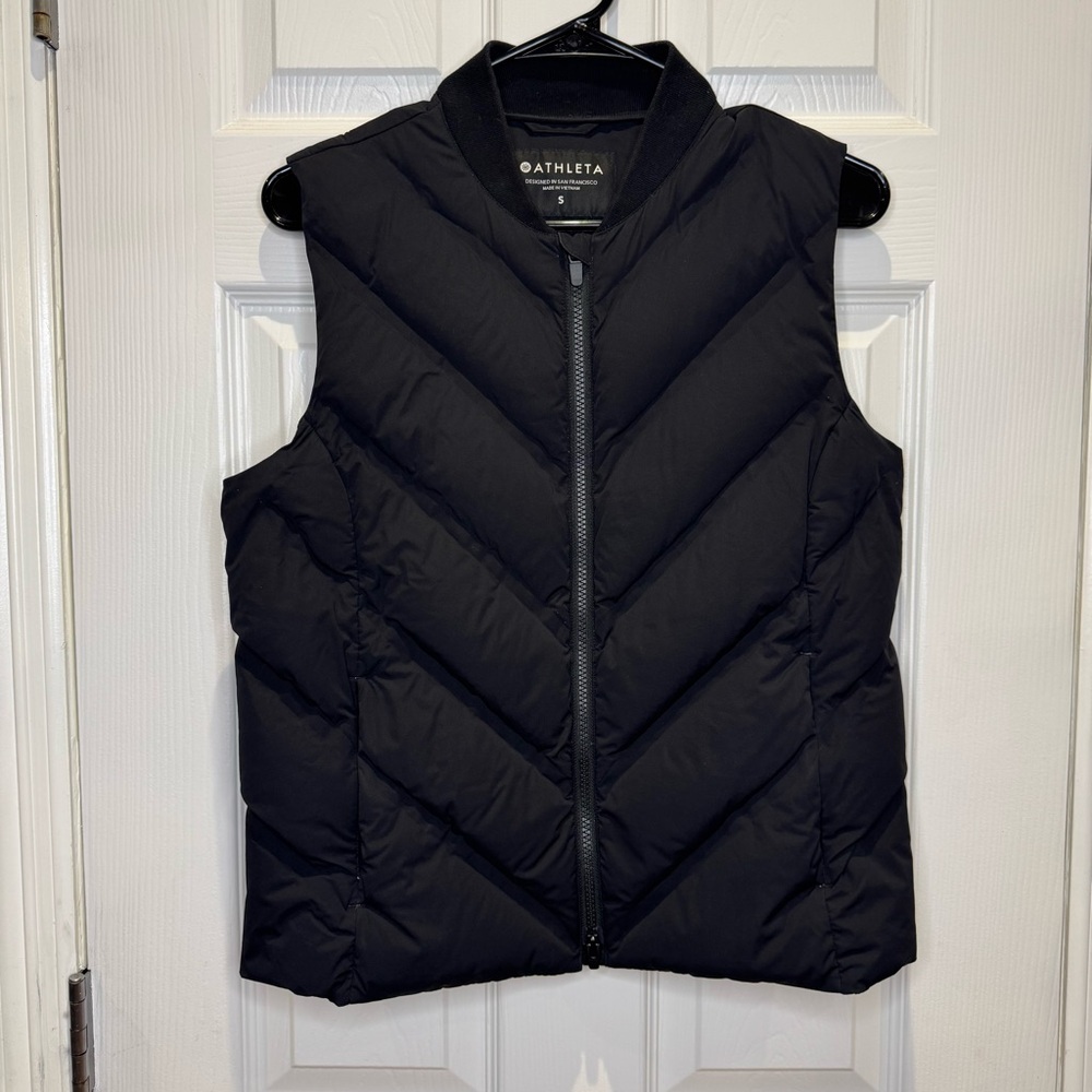 Athleta Women's Small Goose Down Puffer Vest Black Lightweight Sleeveless